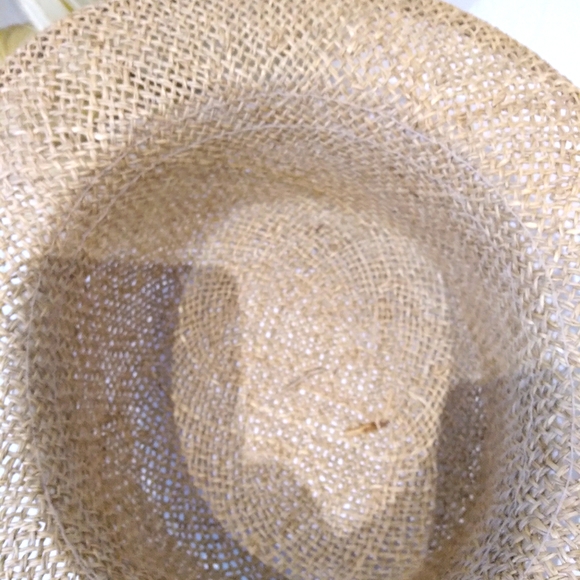 Beautiful sun hat!🏖🌞🏖🌞 - Picture 3 of 3